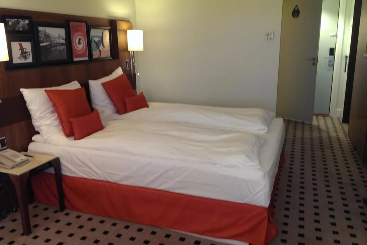 Radisson Blu Scandinavia Hotel, Aarhus — ภาพห้องพักและบรรยากาศ