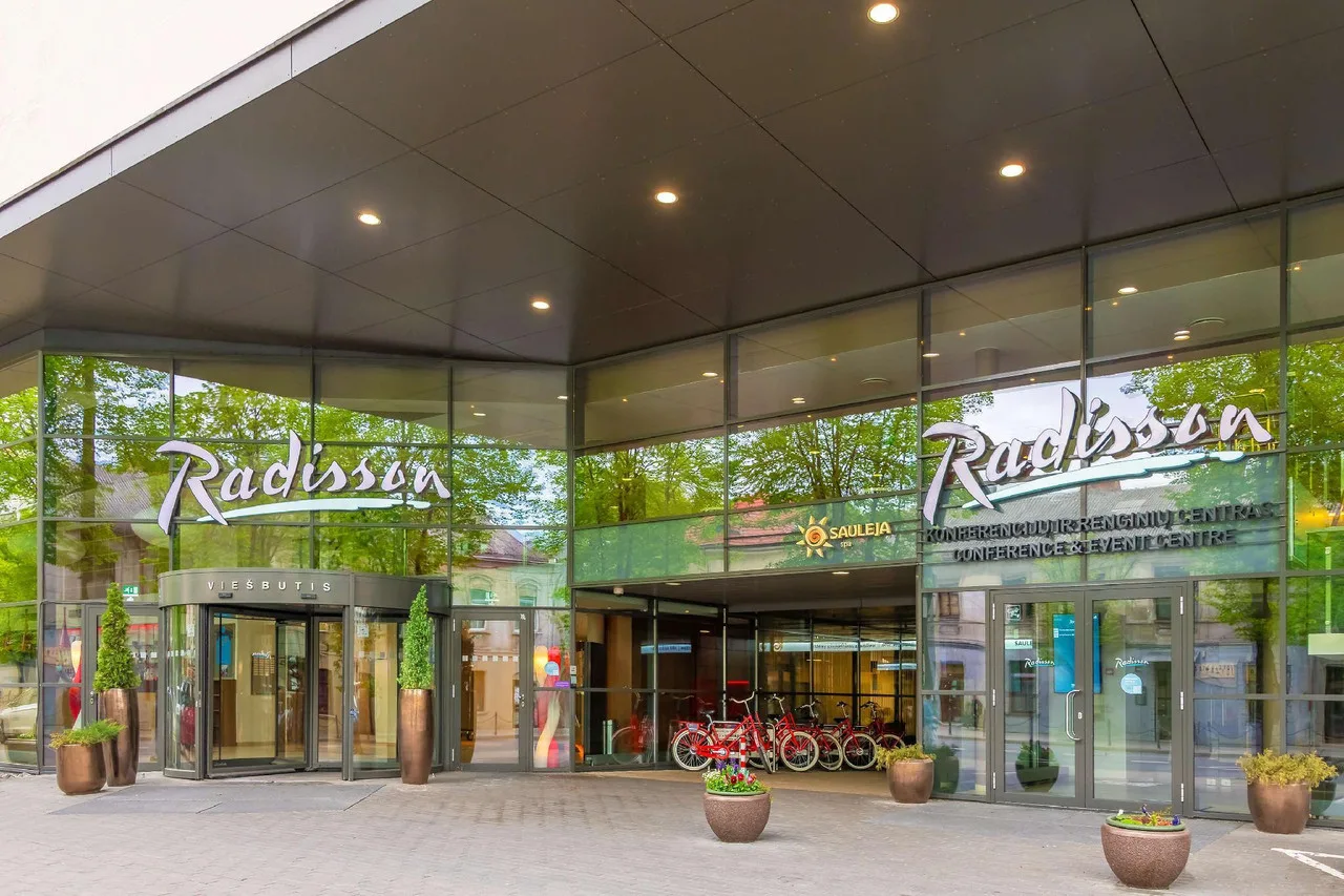 Radisson Hotel Kaunas — ภาพห้องพักและบรรยากาศ