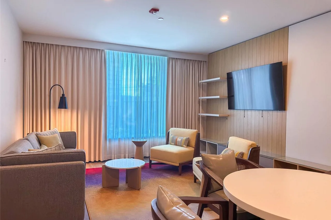 Radisson Hotel Trinidad — ภาพห้องพักและบรรยากาศ