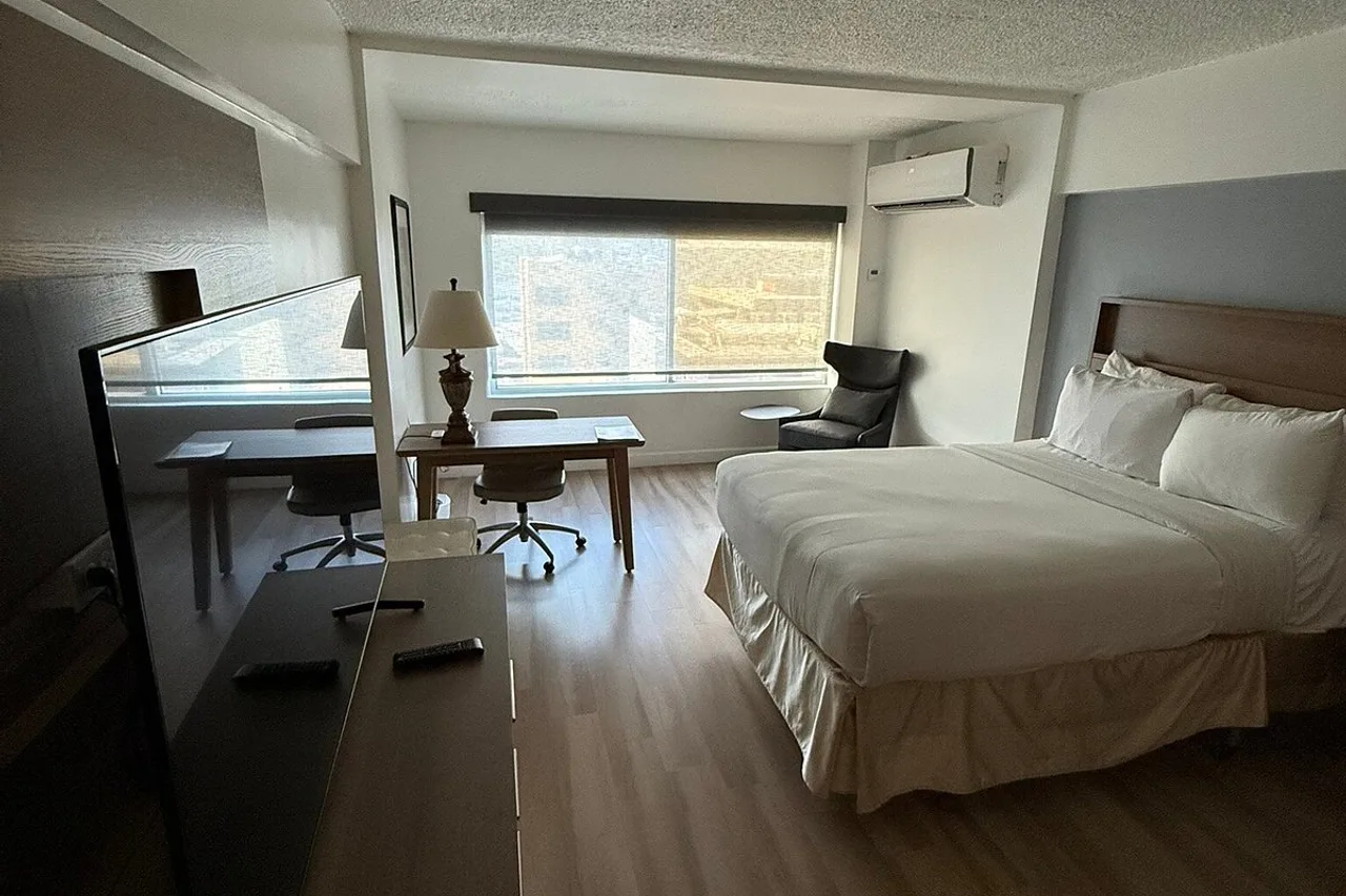 Radisson Hotel Trinidad — ภาพห้องพักและบรรยากาศ