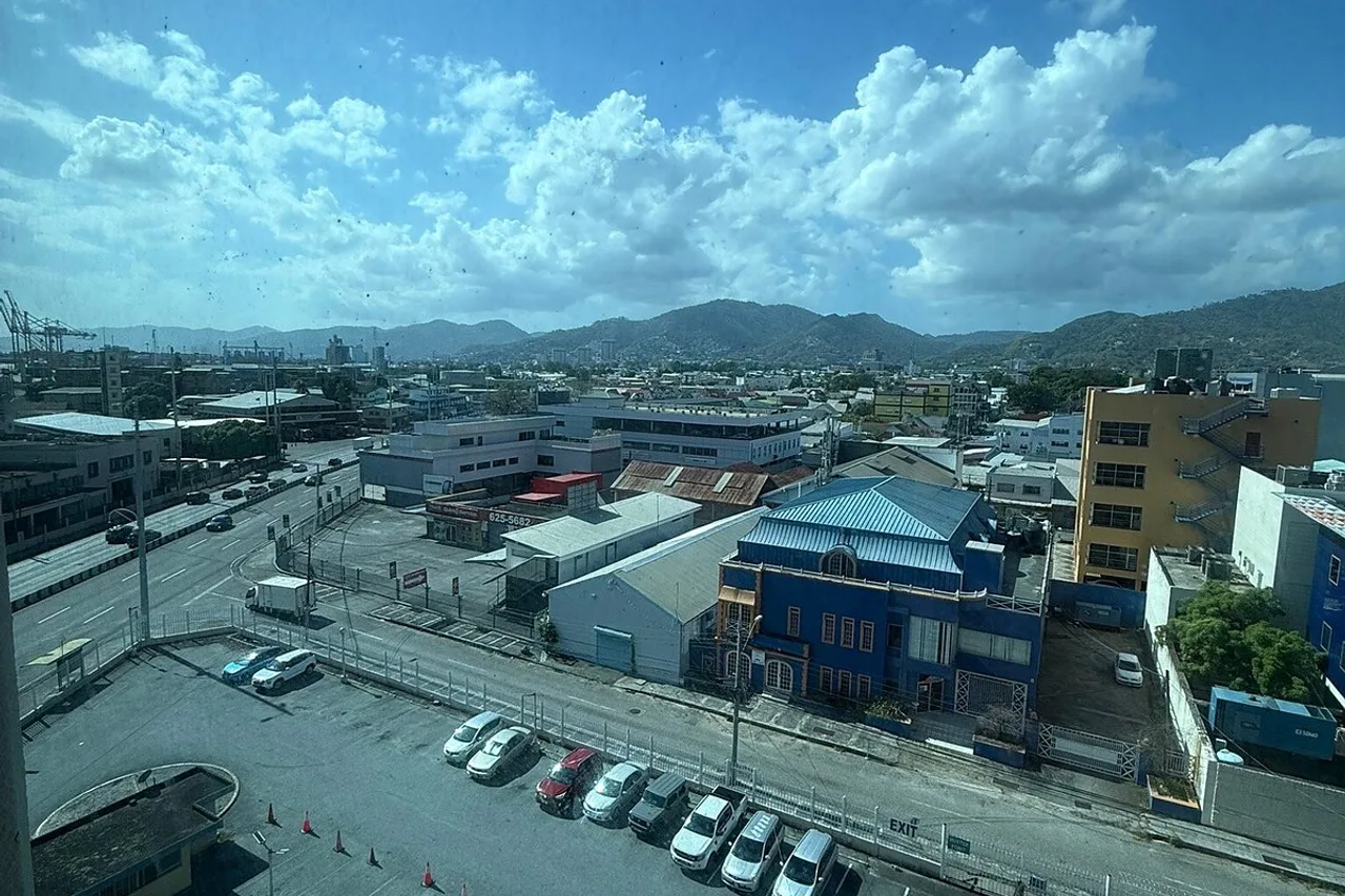 Radisson Hotel Trinidad — ภาพห้องพักและบรรยากาศ