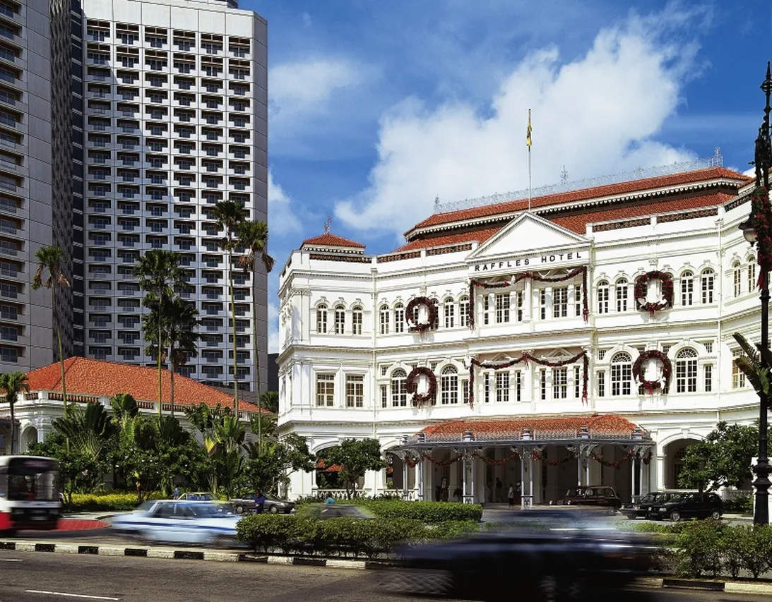 Raffles Hotel Singapore — rooms and atmosphere