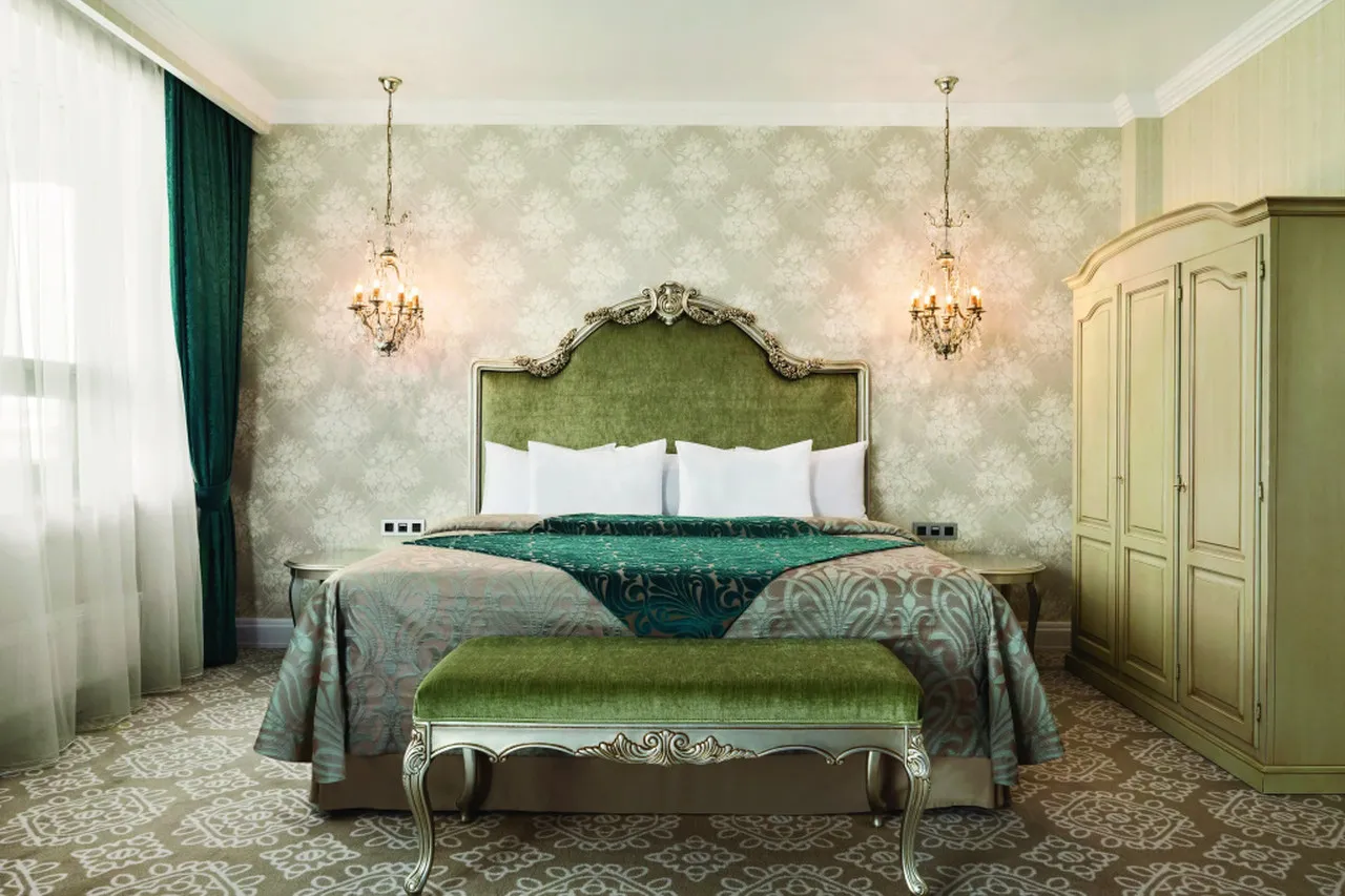 Ramada by Wyndham Kazan City Centre — rooms and atmosphere