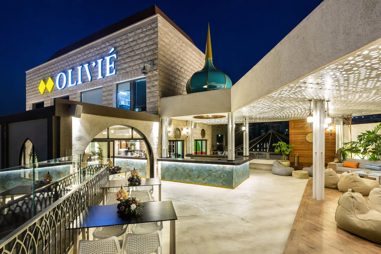Ramada Olivie Nazareth — นาซาเร็ธ
