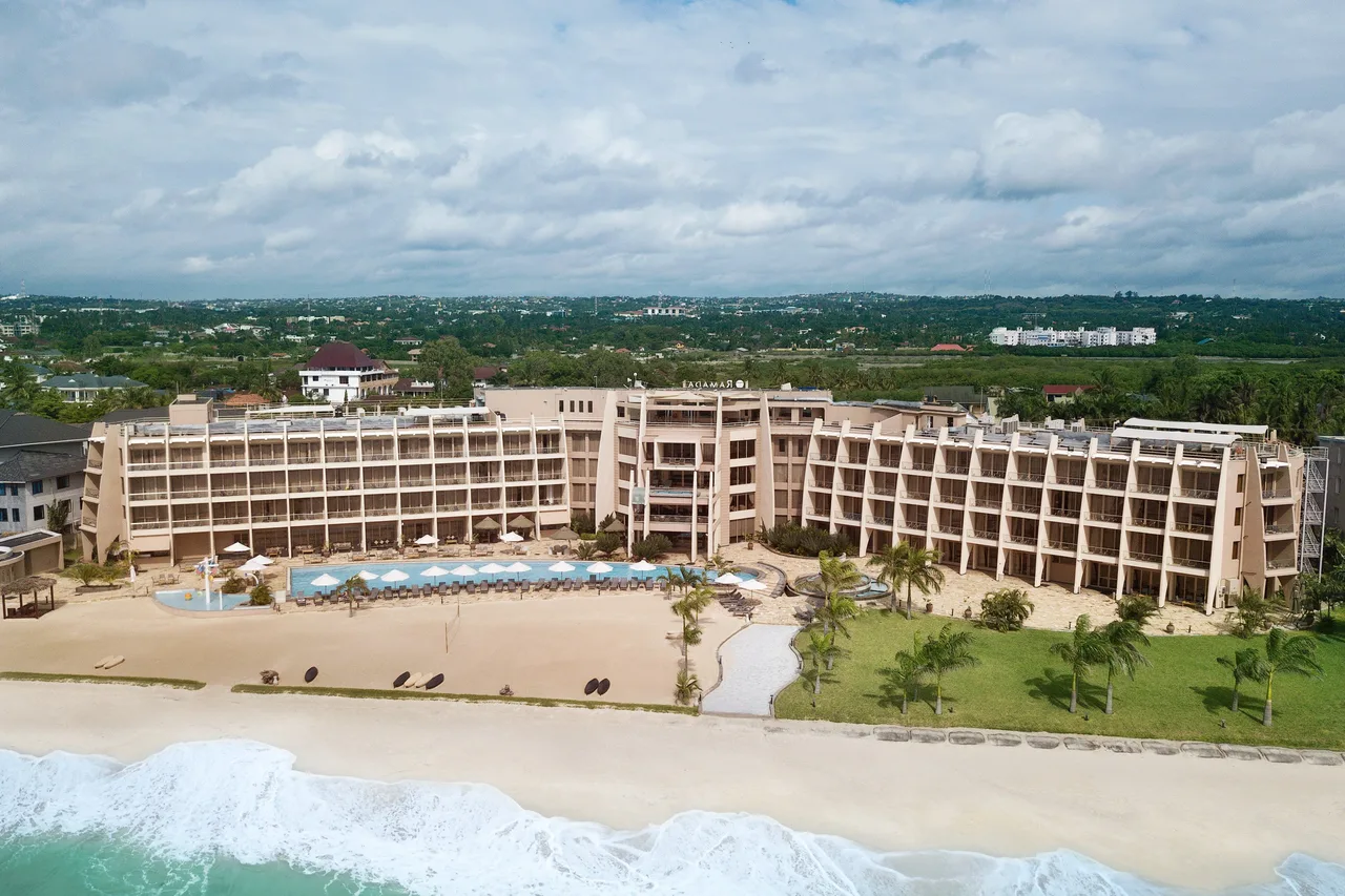 Ramada Resort by Wyndham Dar es Salaam — โรงแรมในดาร์เอสซาลาม