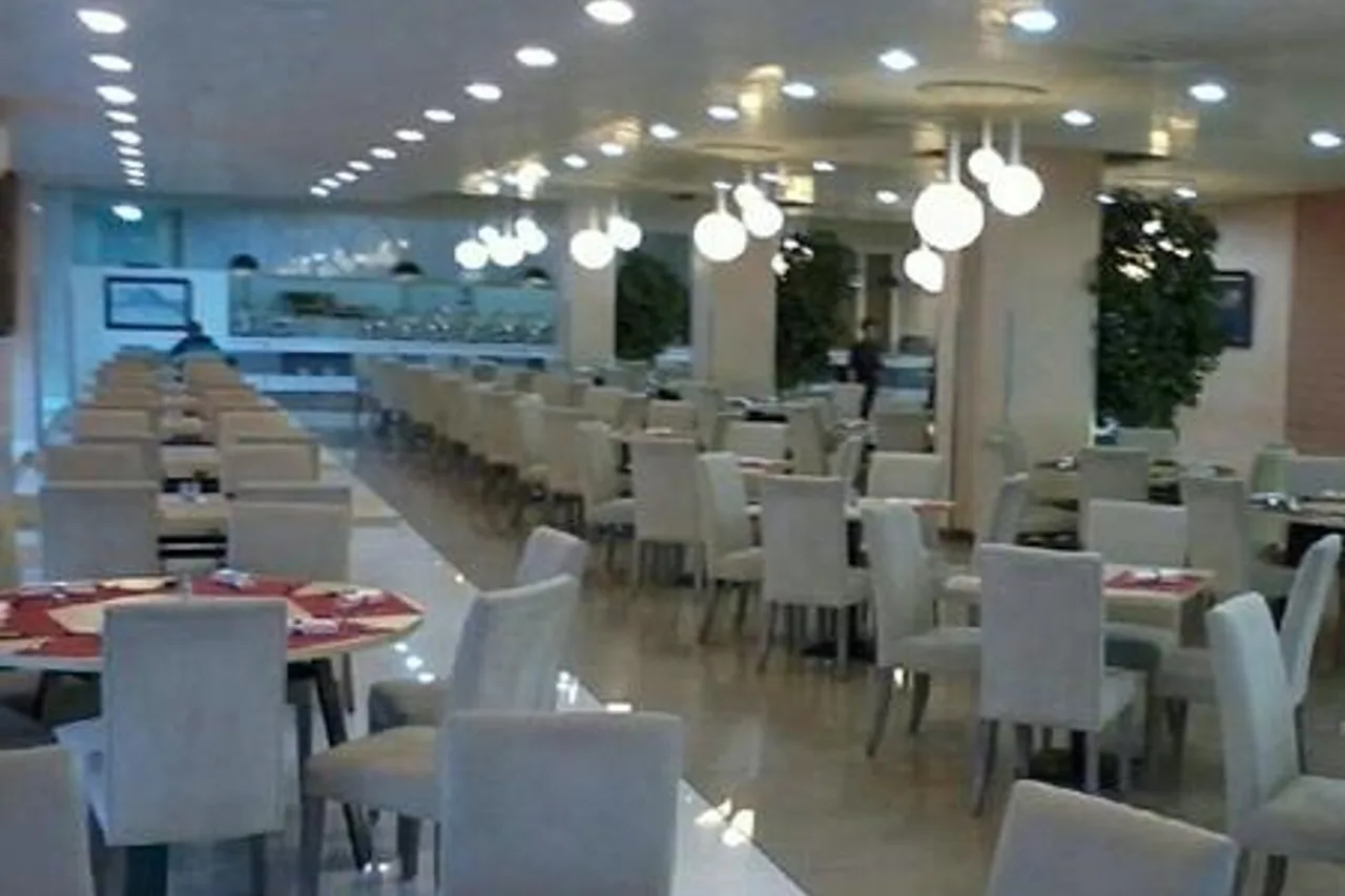 Ramada by Wyndham Ulaanbaatar Citycenter — ภาพห้องพักและบรรยากาศ