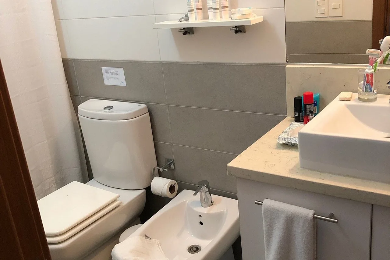 Real Colonia Hotel & Suites — ภาพห้องพักและบรรยากาศ