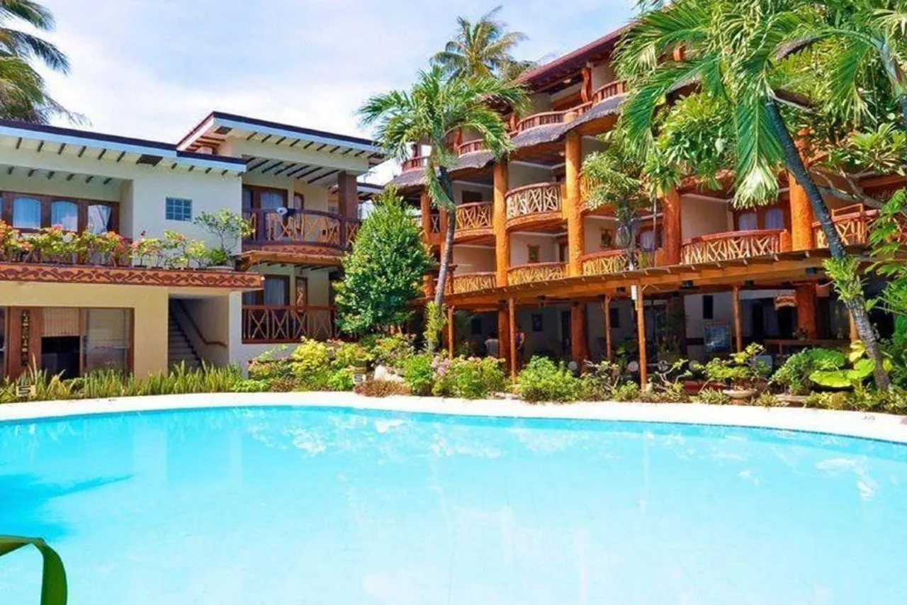 Red Coconut Beach Hotel Boracay — ภาพห้องพักและบรรยากาศ