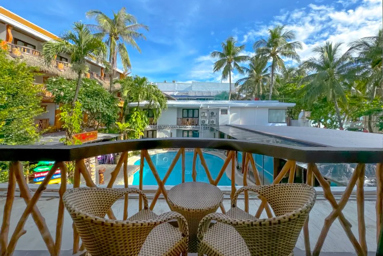 Red Coconut Beach Hotel Boracay — ภาพห้องพักและบรรยากาศ