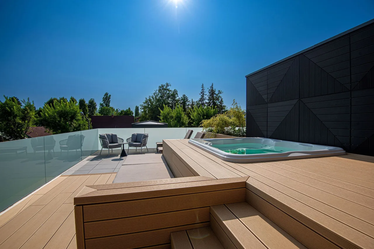 REED Luxury Hotel by Balaton — ภาพห้องพักและบรรยากาศ