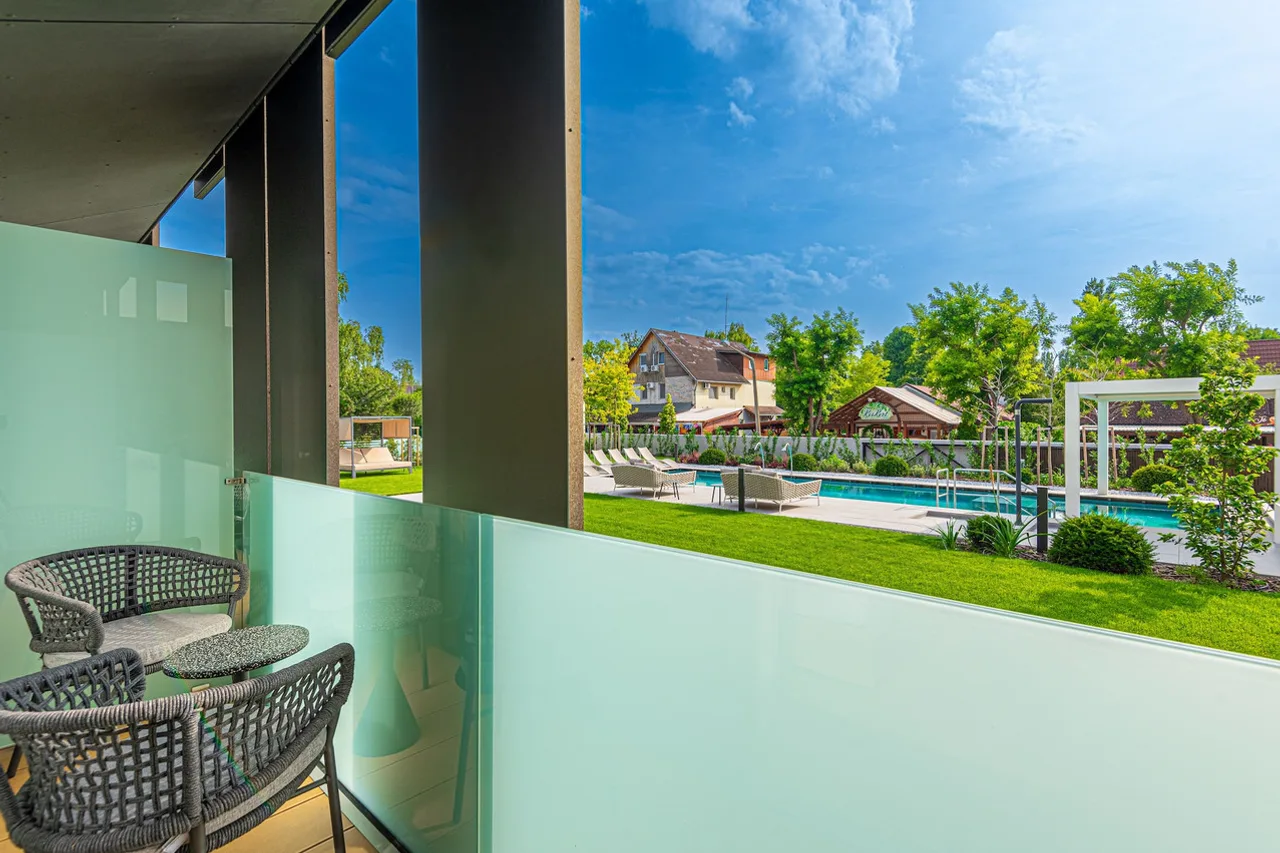 REED Luxury Hotel by Balaton — ภาพห้องพักและบรรยากาศ