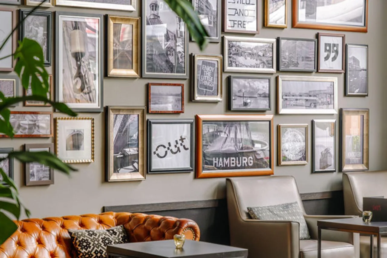 Reichshof Hamburg, Curio Collection by Hilton — ภาพห้องพักและบรรยากาศ