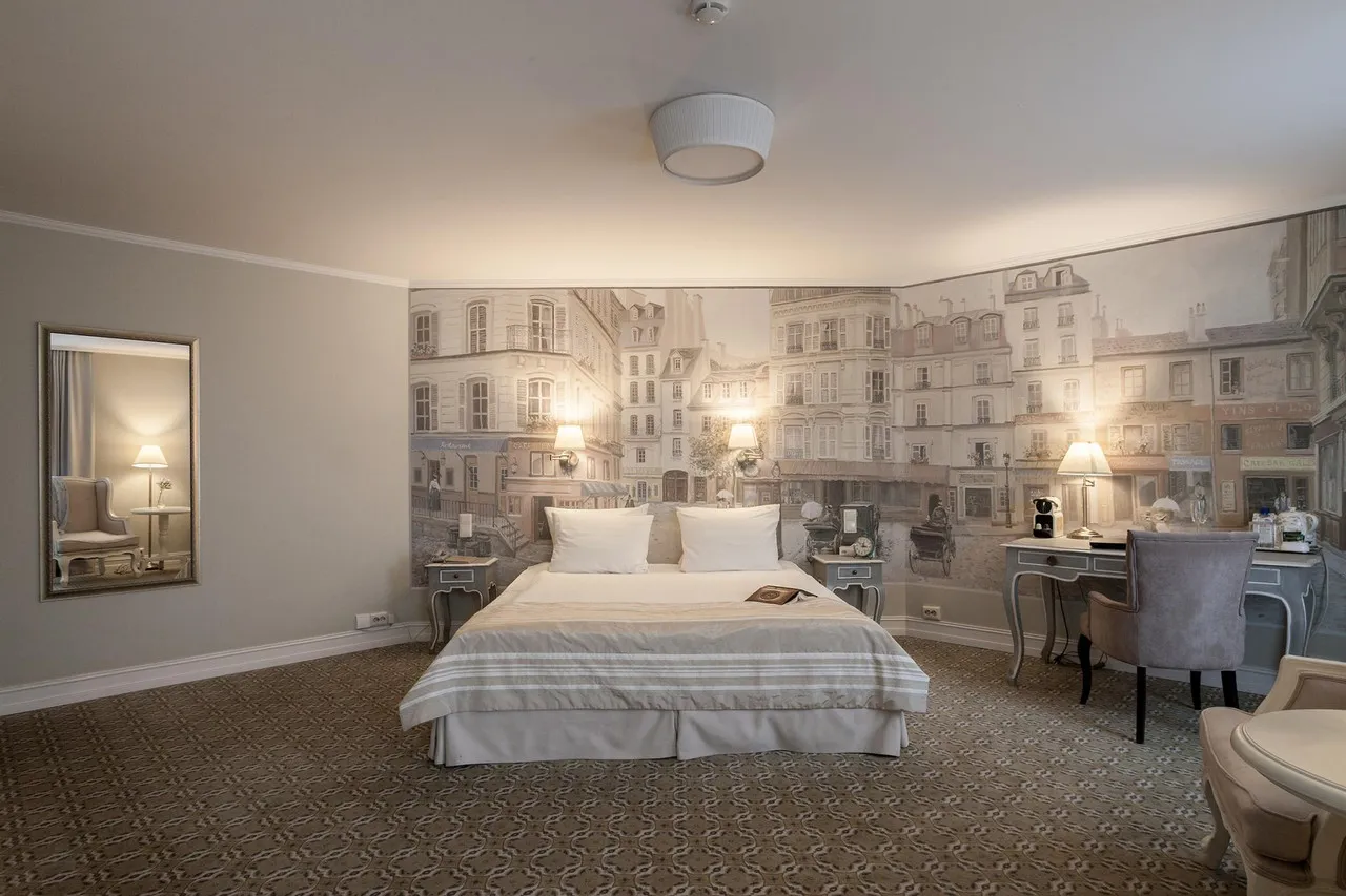 Renomme Hotel by Original Hotels — rooms and atmosphere