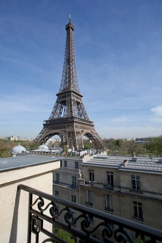 Residence Charles Floquet — rooms and atmosphere