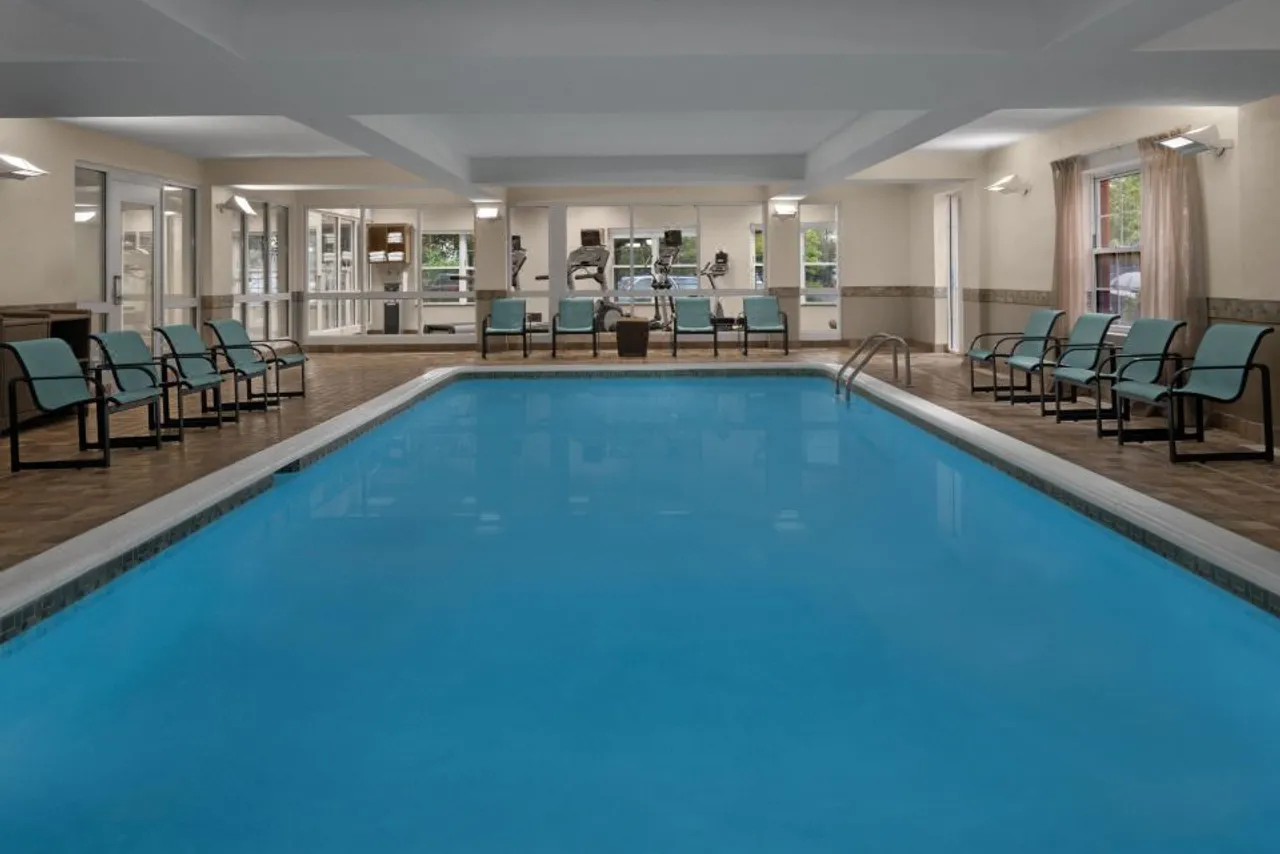 Residence Inn by Marriott East Rutherford Meadowlands — ภาพห้องพักและบรรยากาศ