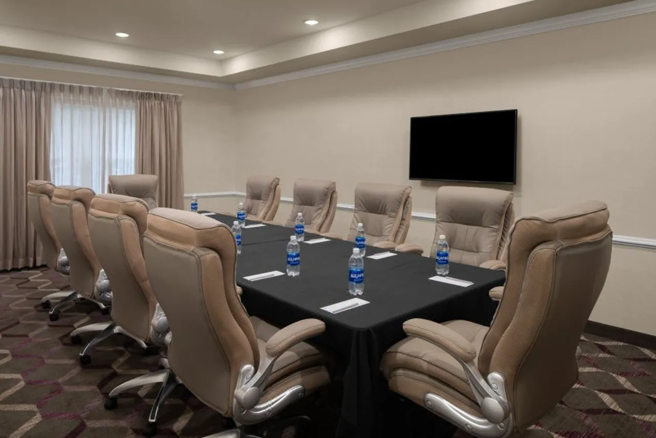 Residence Inn by Marriott East Rutherford Meadowlands — ภาพห้องพักและบรรยากาศ
