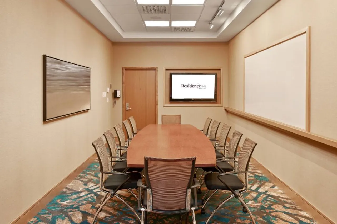 Residence Inn by Marriott Vancouver Downtown — ภาพห้องพักและบรรยากาศ