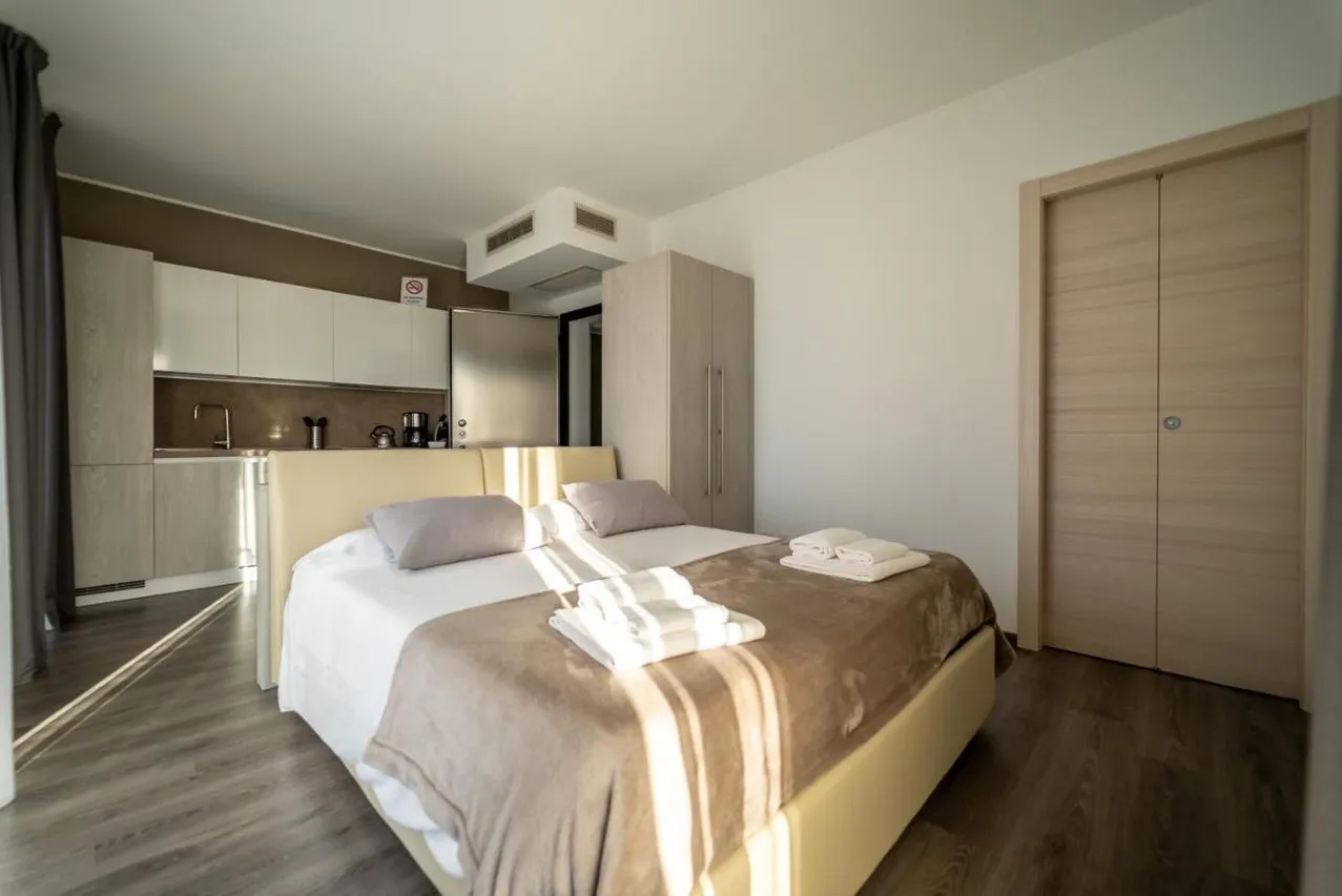 Residenza Luigina Varenna — rooms and atmosphere