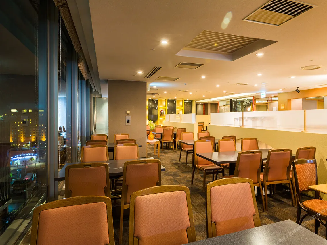 Hotel Resol Hakodate — rooms and atmosphere