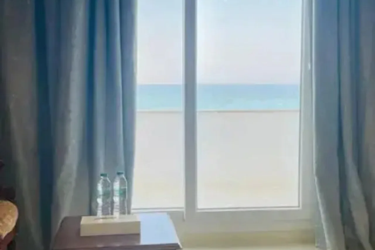 Resort Sur Beach Holiday — ภาพห้องพักและบรรยากาศ
