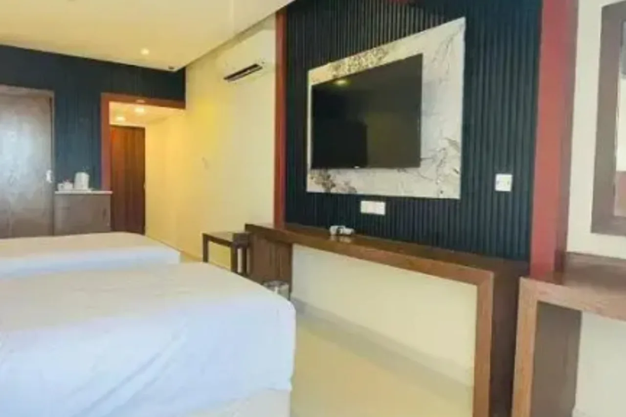 Resort Sur Beach Holiday — ภาพห้องพักและบรรยากาศ