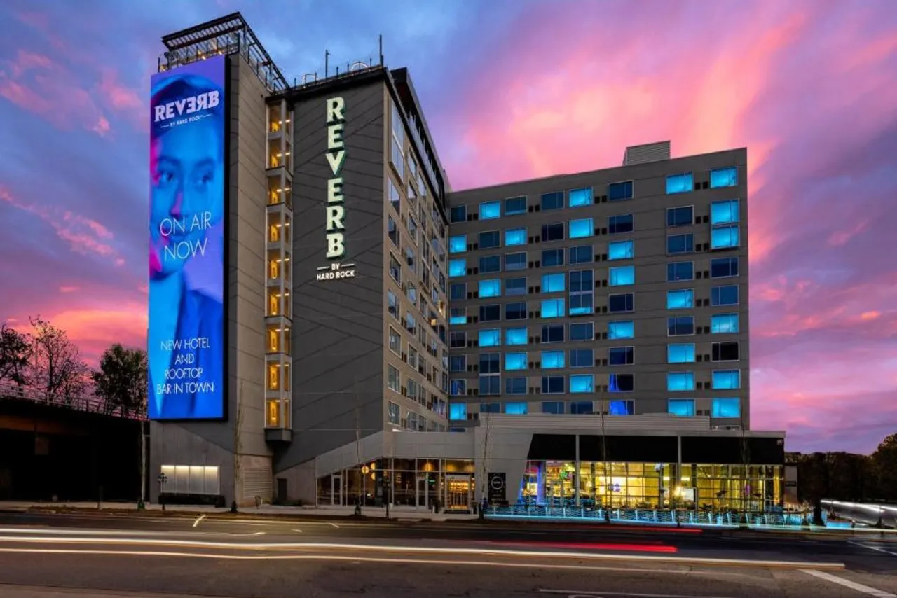 Reverb by Hard Rock Atlanta Downtown — โรงแรมในใกล้ Mercedes-Benz Stadium