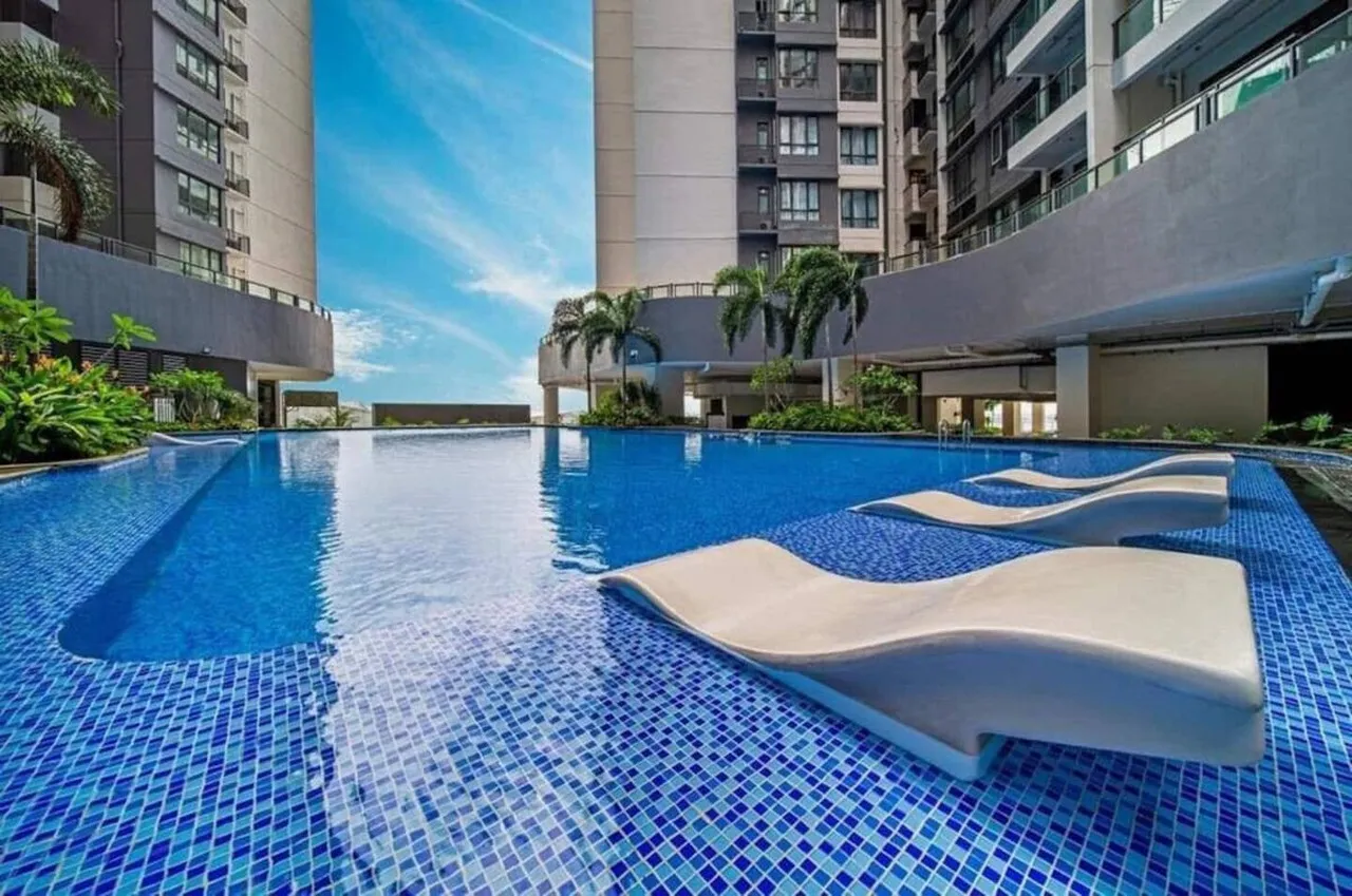 R&F Princess Cove Apartment Johor Bahru — rooms and atmosphere