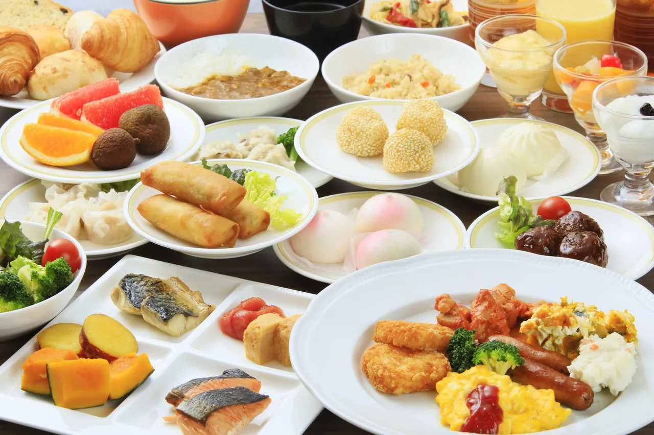 Richmond Hotel Yokohama Ekimae — rooms and atmosphere