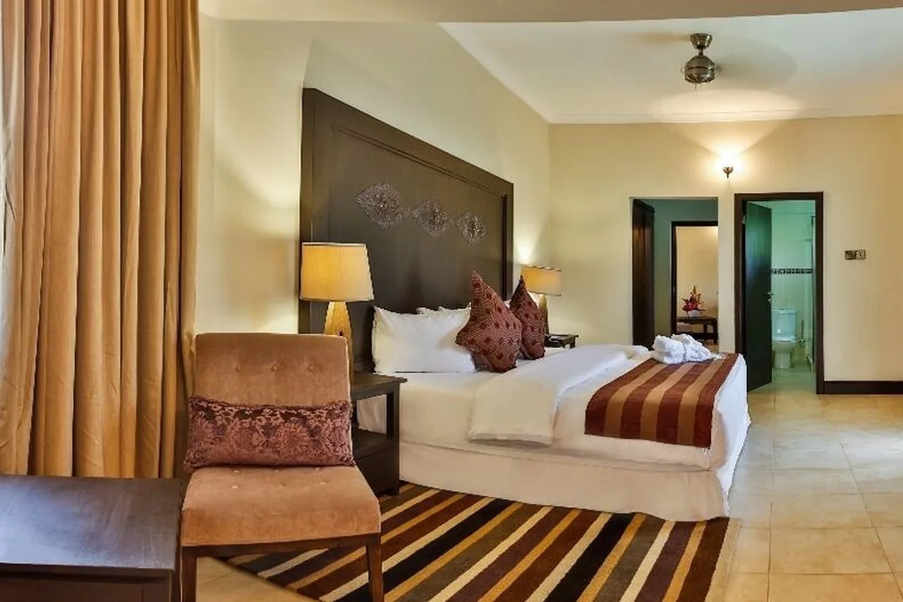 Ridge Royal Hotel — ภาพห้องพักและบรรยากาศ