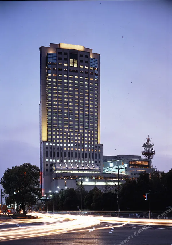 Rihga Royal Hotel Hiroshima — rooms and atmosphere