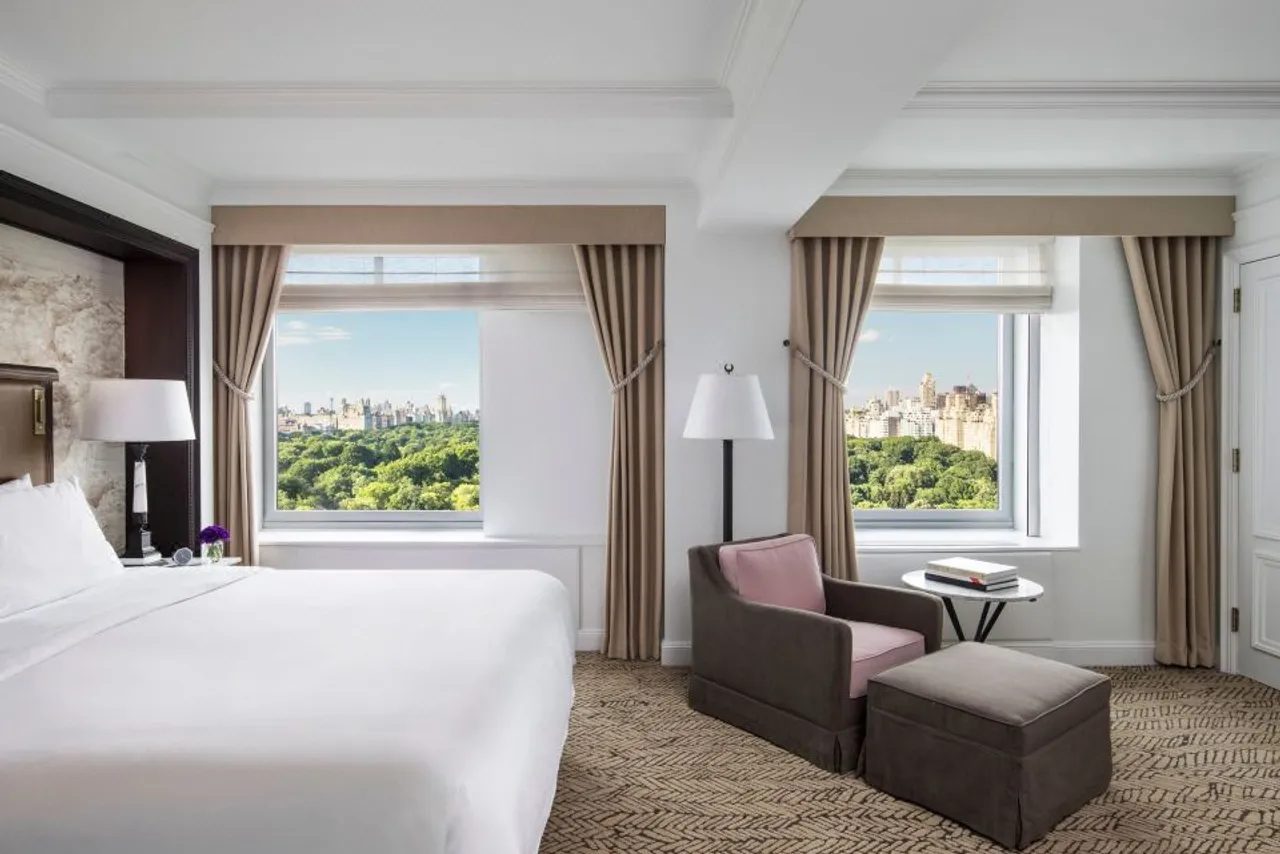 The Ritz-Carlton New York, Central Park — ภาพห้องพักและบรรยากาศ