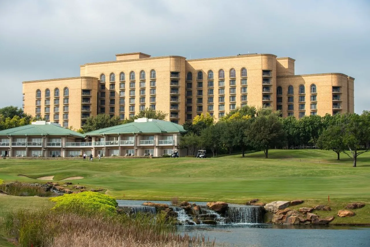The Ritz-Carlton Dallas, Las Colinas — ภาพห้องพักและบรรยากาศ