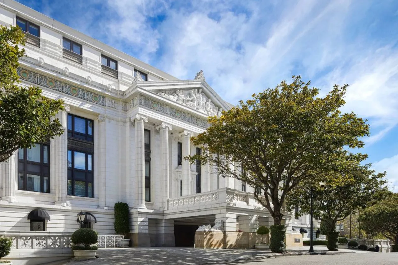 10 โรงแรมหรู 5 ดาวซานฟรานซิสโก — ที่พักลักชัวรีย่าน Nob Hill/Union Square (อัปเดต 2026)
