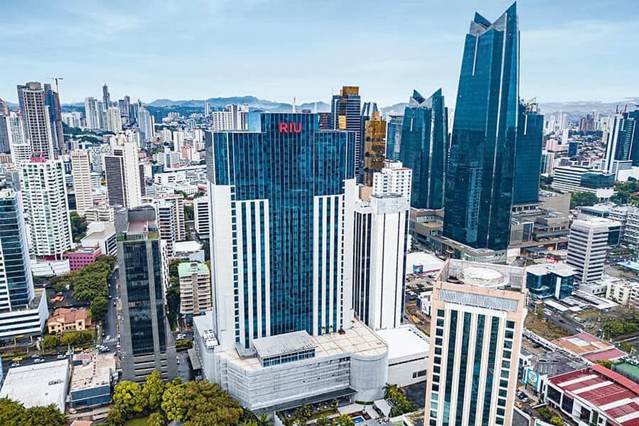 Riu Plaza Panama — ภาพห้องพักและบรรยากาศ