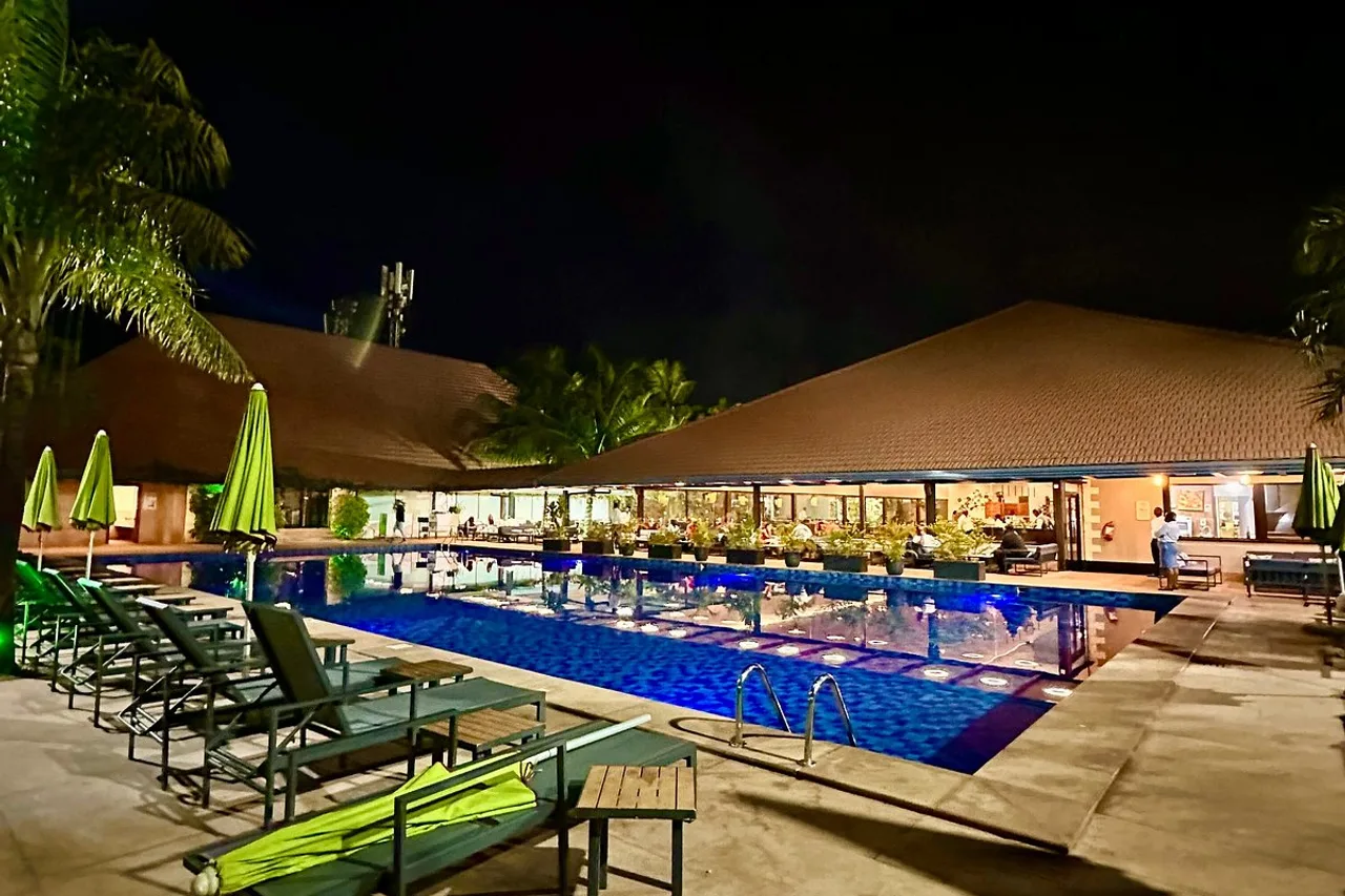 Riviera Royal Hotel — ภาพห้องพักและบรรยากาศ