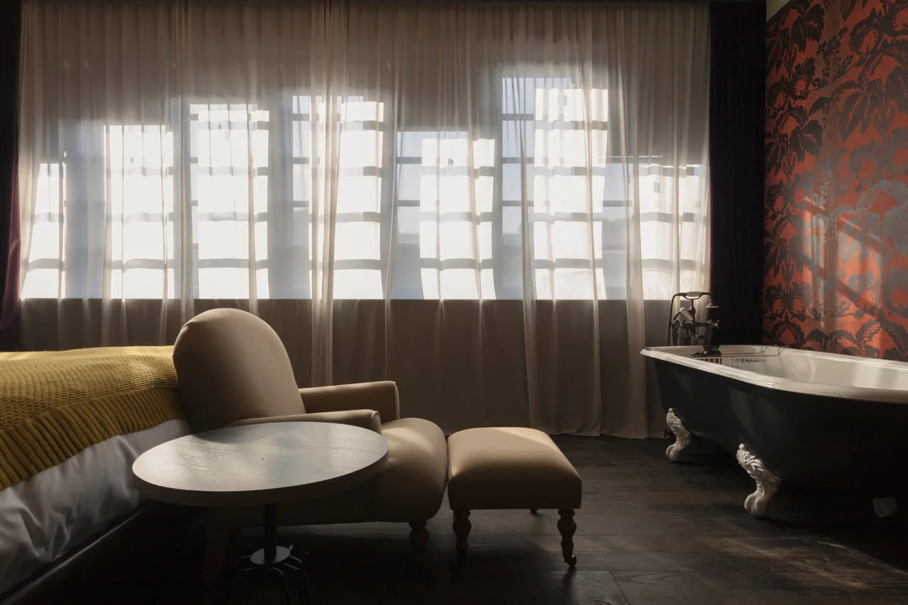 Rooms Hotel Tbilisi — rooms and atmosphere