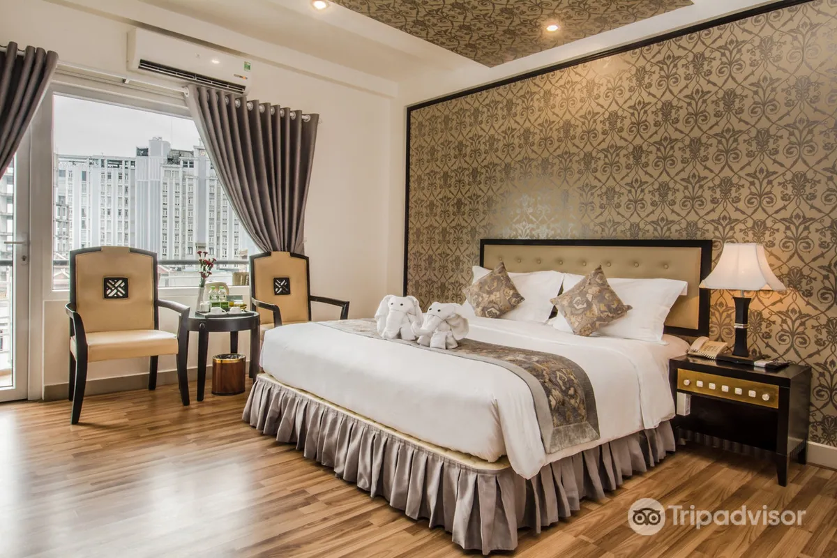 Rosaleen Boutique Hotel Hue — rooms and atmosphere