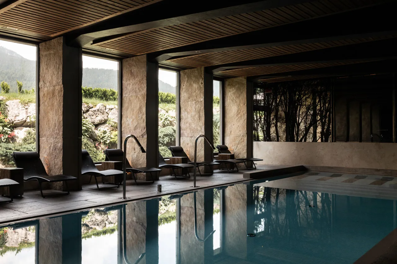 Rosapetra Spa Resort — rooms and atmosphere