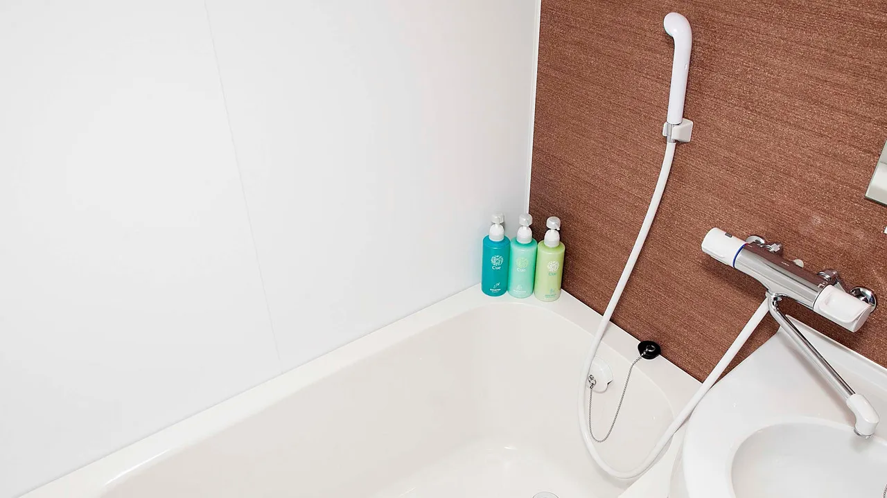 Route Inn Grantia Hakodate Ekimae — rooms and atmosphere