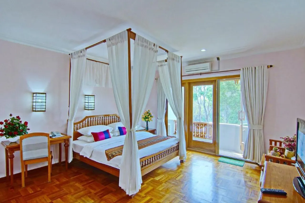 Royal Parkview Hotel — ภาพห้องพักและบรรยากาศ
