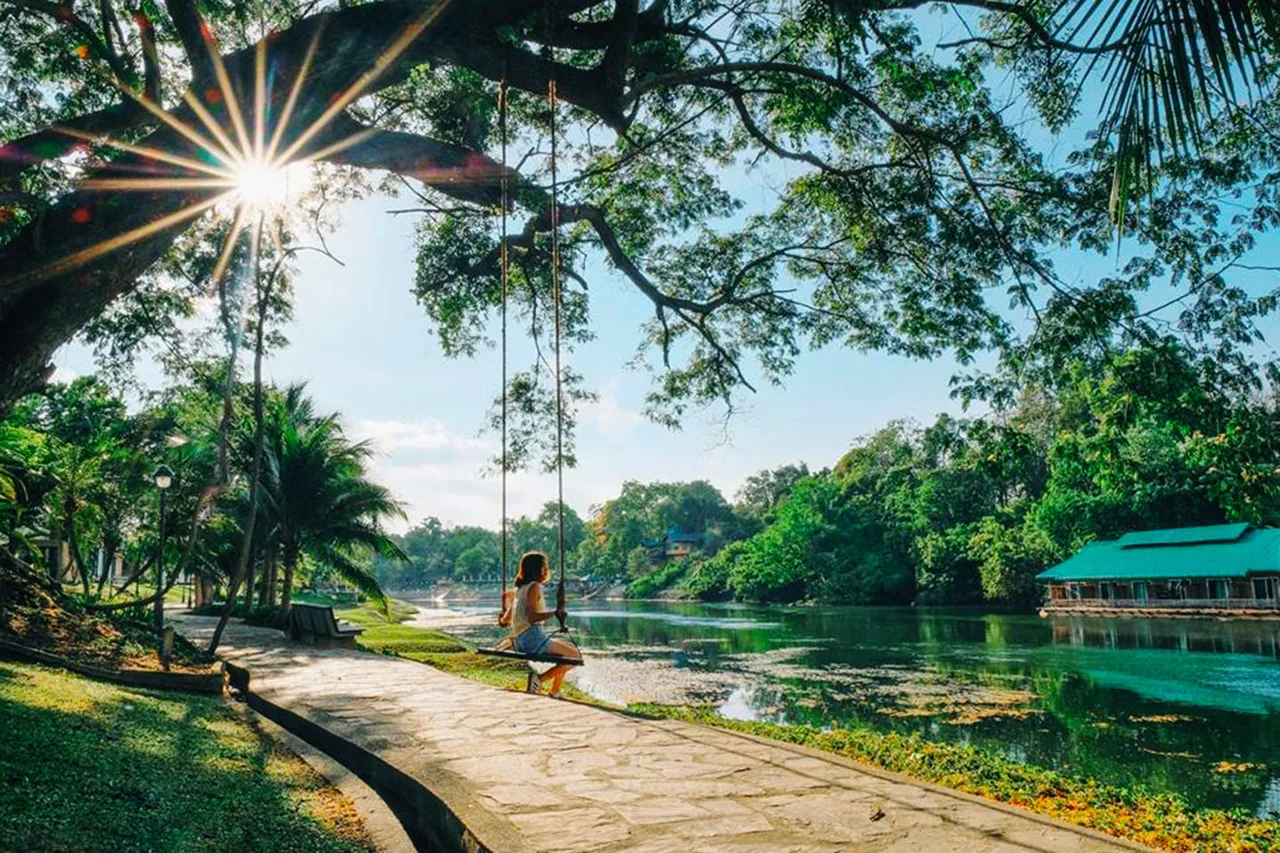 Royal River Kwai Resort & Spa — 酒店