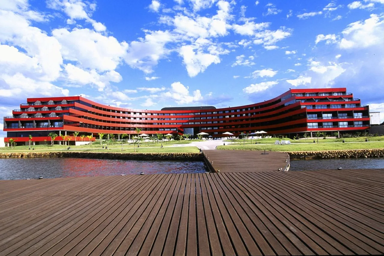 10 โรงแรมบราซิเลียน่าพักที่สุด — Asa Sul · Lago Sul · Setor Hoteleiro Sul (รีวิวลึก 2026 + 🏛️ Oscar Niemeyer modernist UNESCO + ไม่ใช่ Rio/São Paulo)