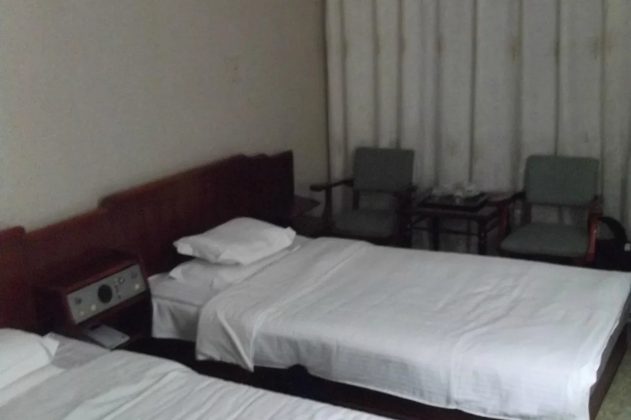 Ryanggang Hotel — ภาพห้องพักและบรรยากาศ