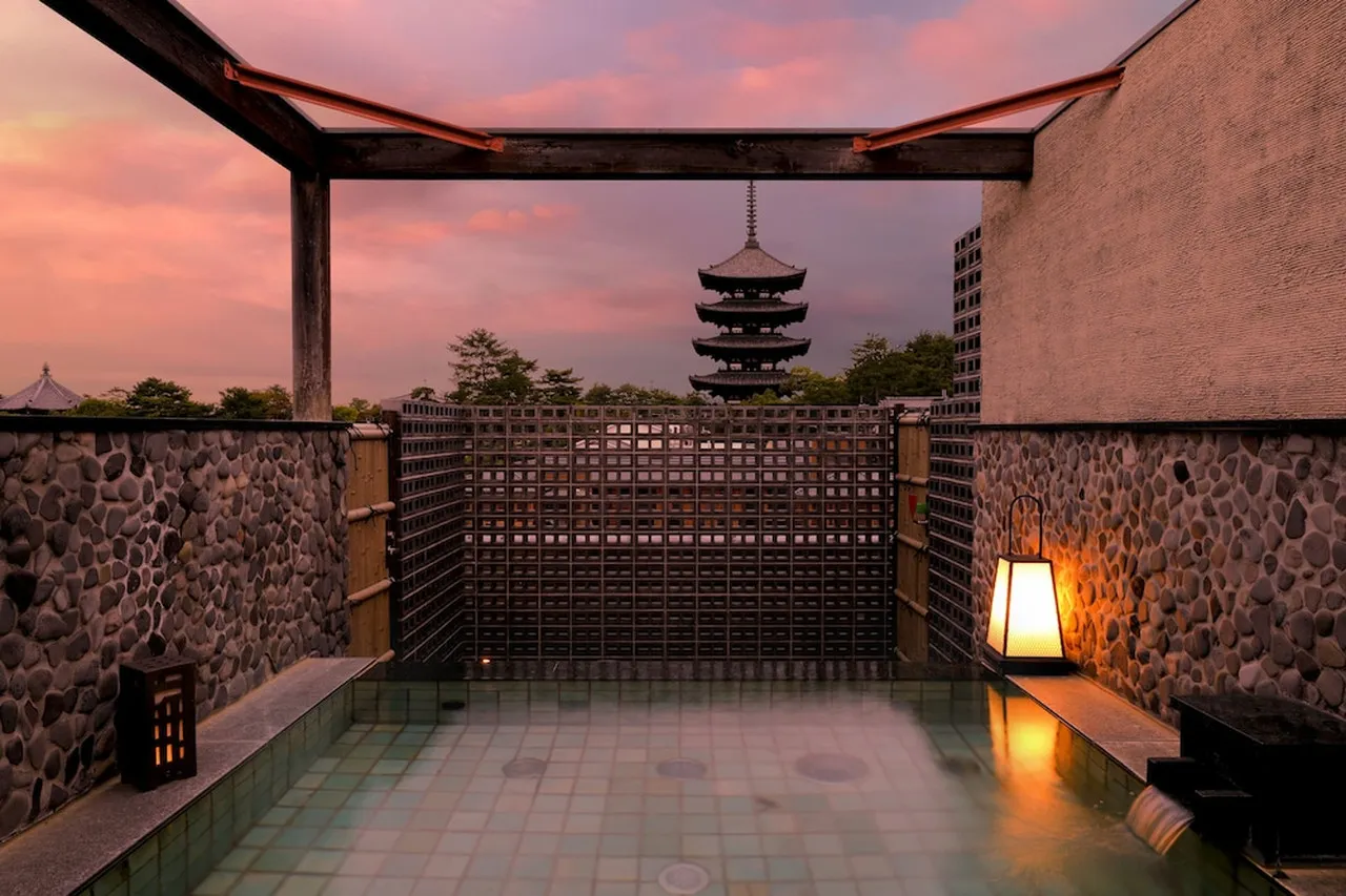 Ryokan Asukaso — rooms and atmosphere