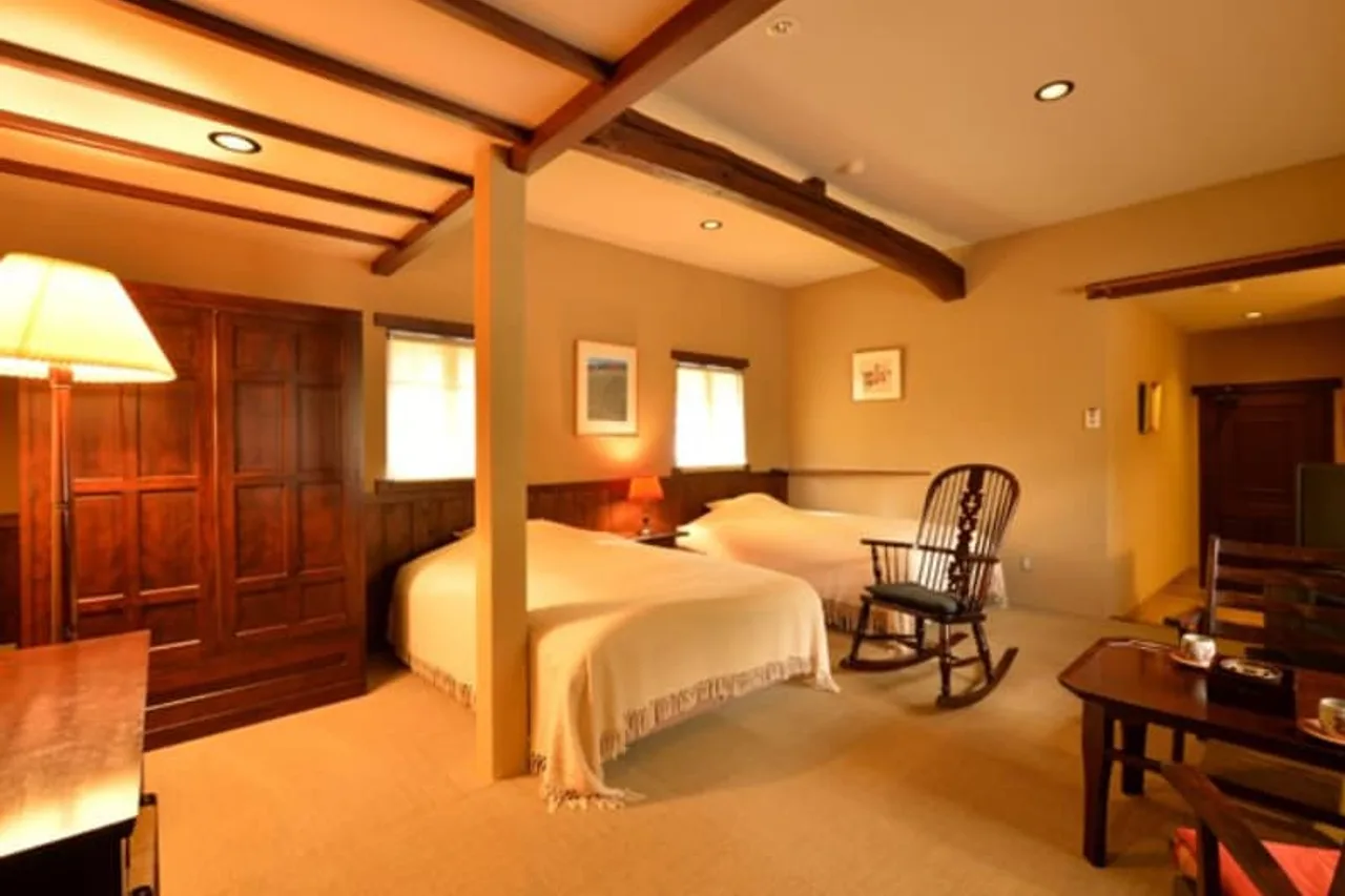 Ryokan Sugimoto — rooms and atmosphere