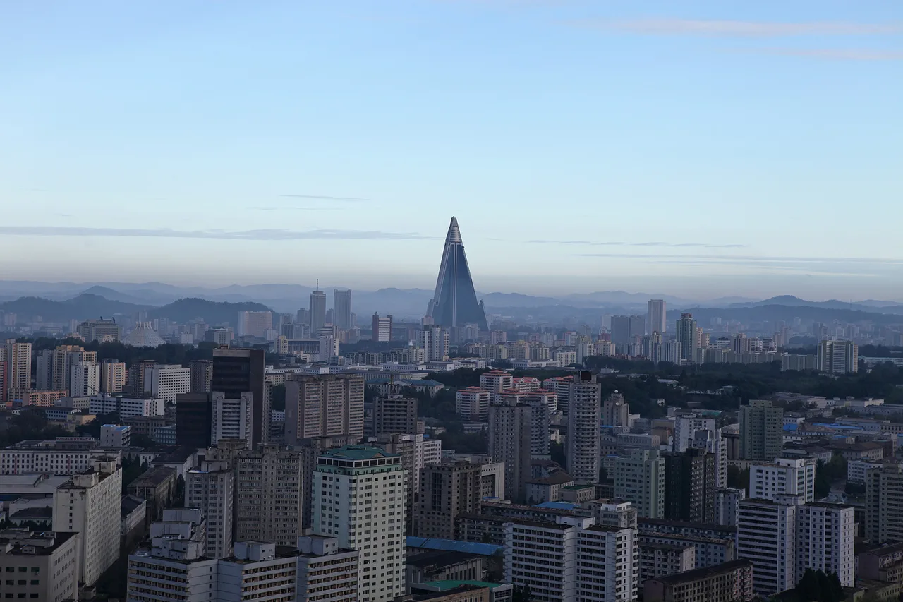 Ryugyong Hotel — rooms and atmosphere