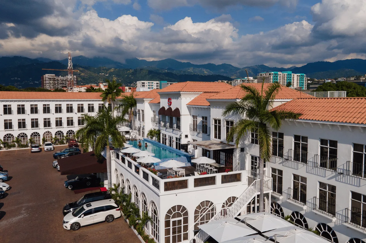 S Hotel Kingston — rooms and atmosphere
