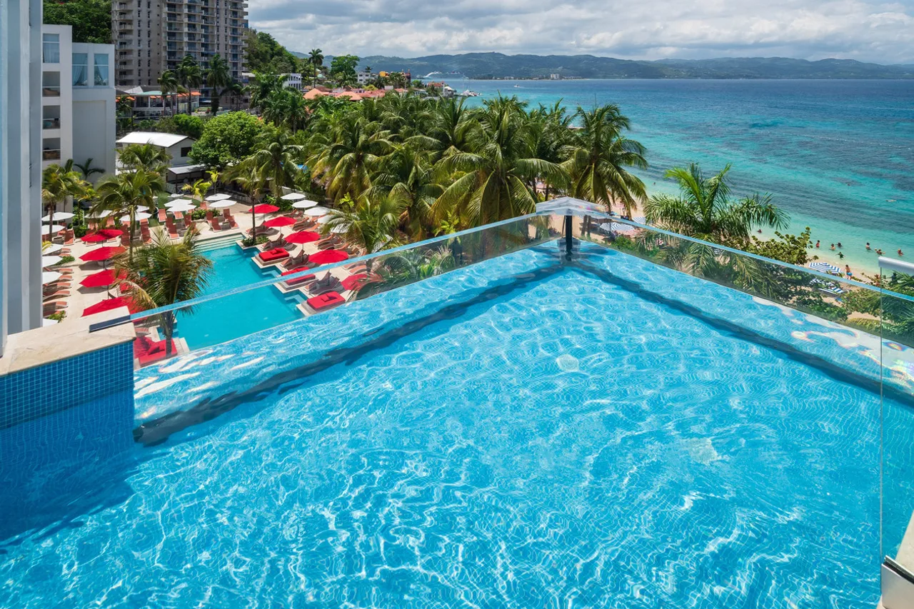 S Hotel Montego Bay — ภาพห้องพักและบรรยากาศ
