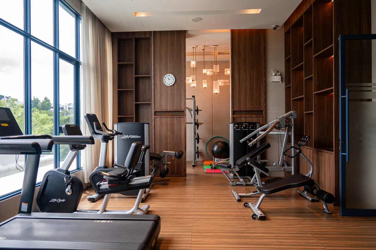 S Sriracha Hotel & Residence — rooms and atmosphere