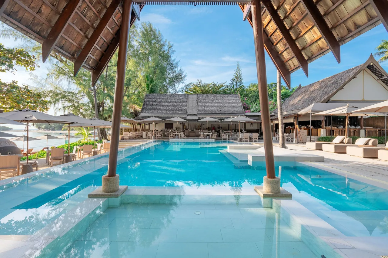 SALA Samui Choengmon Beach Resort — rooms and atmosphere